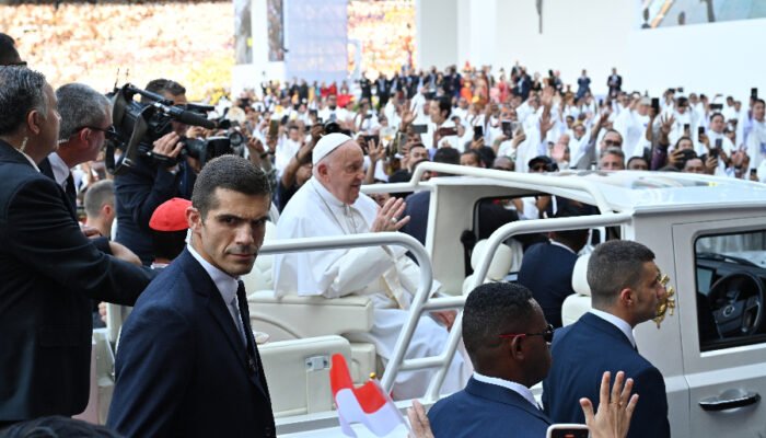 Misa di GBK, Paus Fransiskus Naik Maung Tangguh Besutan Prabowo